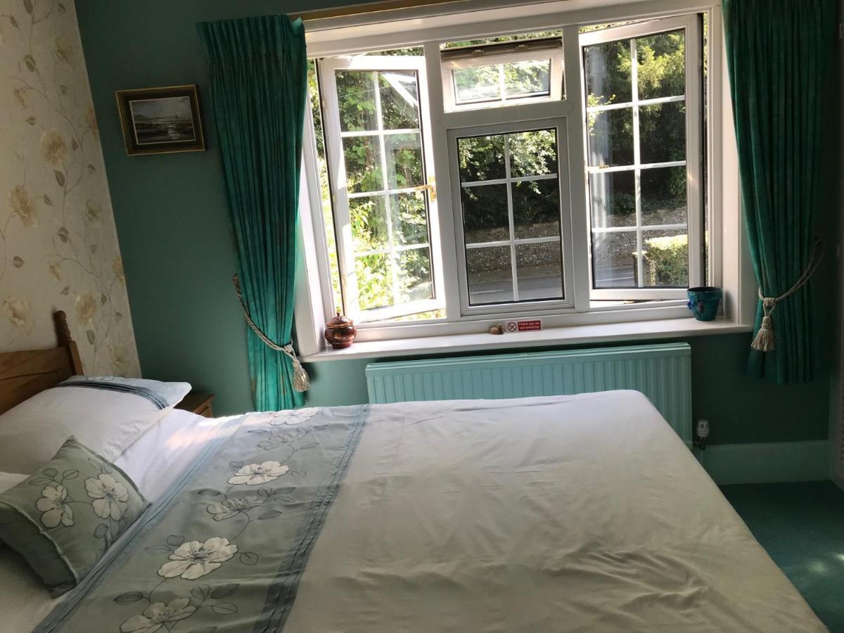 Chart House Bed And Breakfast Dorking Dış mekan fotoğraf