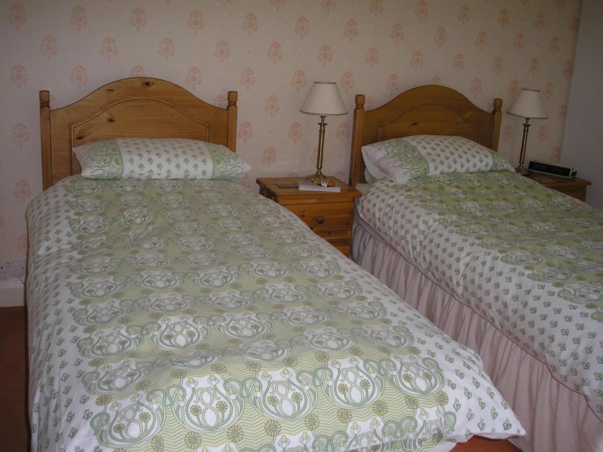 Chart House Bed And Breakfast Dorking Dış mekan fotoğraf