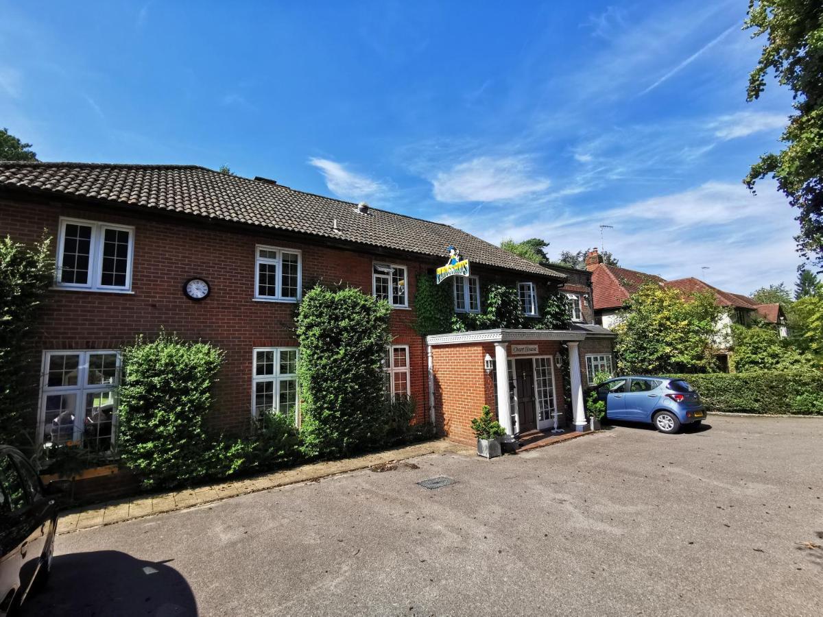 Chart House Bed And Breakfast Dorking Dış mekan fotoğraf